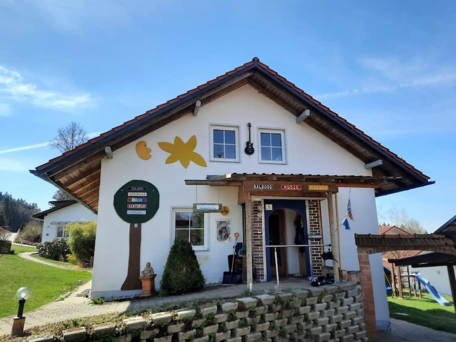 Apartment Musik Und - Balboo - Bayrischer Wald - Sauna - Pool - Grillen